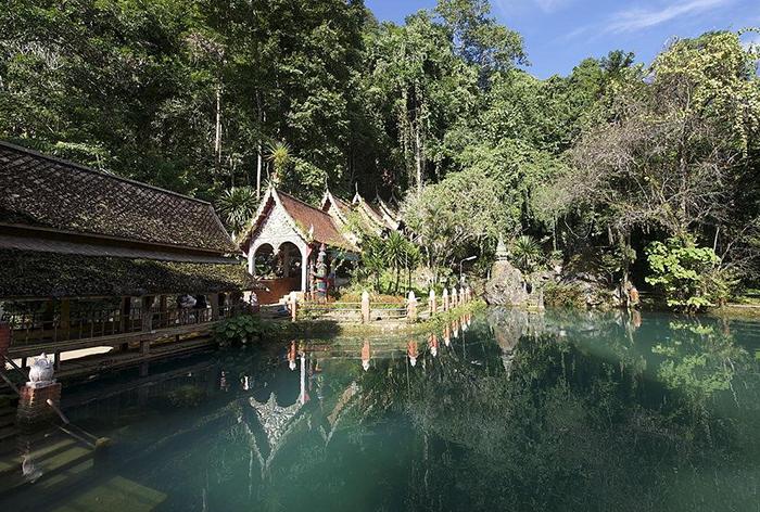 Chiang Dao Cave