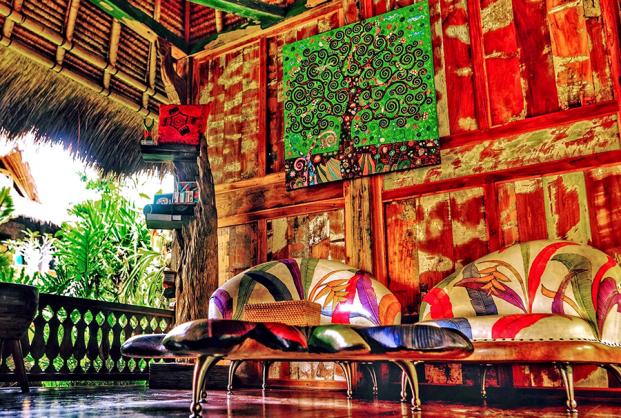 5uniquenightaoutubudCover-900x606