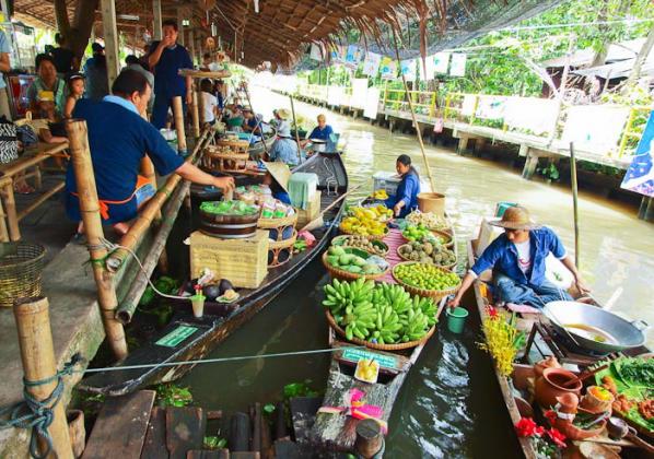 Khlong Lat Mayom Floating Market Bangkok