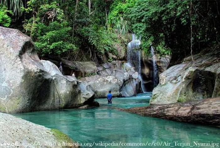 Sekumpul Waterfall